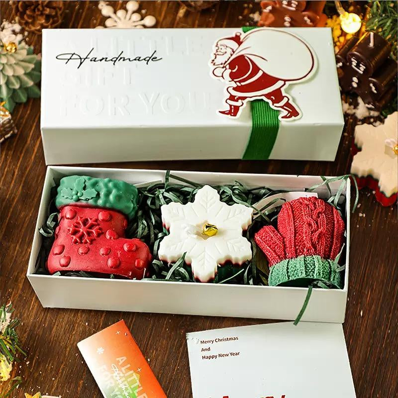 Christmas Scented Candles Gift Box Set with Reindeer & Tree Designs Handmade for Home Decor & Gifting Warm Spices & Pine Fragrance